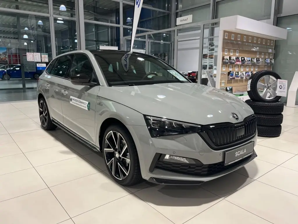 Photo 1 : Skoda Scala 2023 Essence