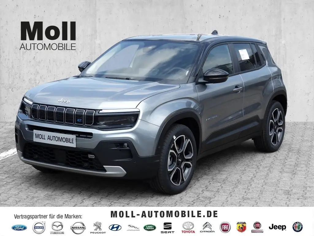 Photo 1 : Jeep Avenger 2023 Non renseigné