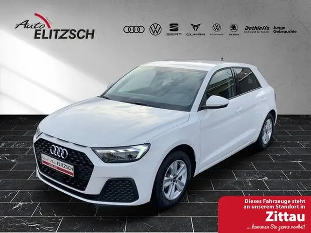 Photo 1 : Audi A1 2023 Petrol