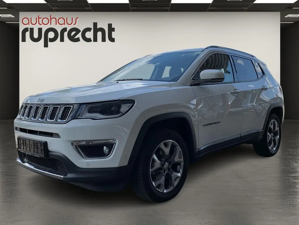 Photo 1 : Jeep Compass 2020 Essence