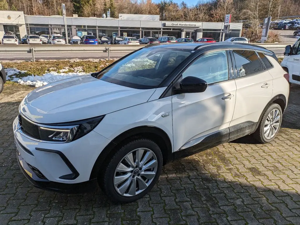 Photo 1 : Opel Grandland 2022 Petrol