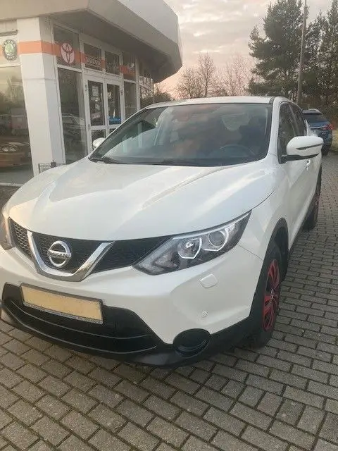 Photo 1 : Nissan Qashqai 2016 Petrol