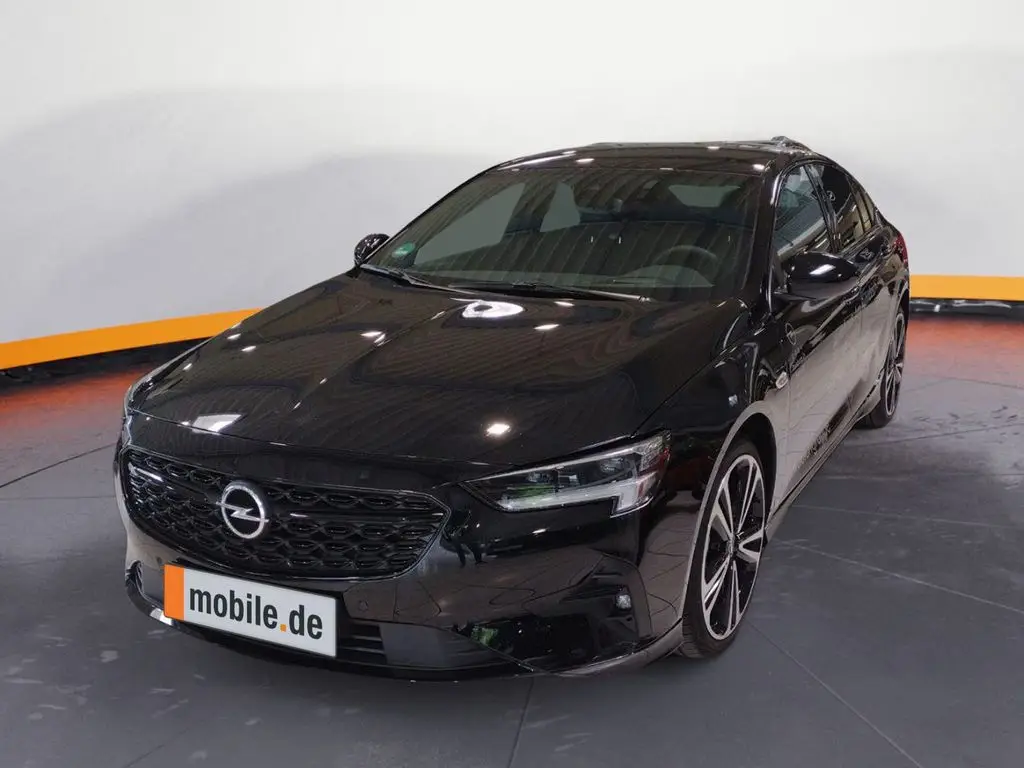 Photo 1 : Opel Insignia 2022 Petrol