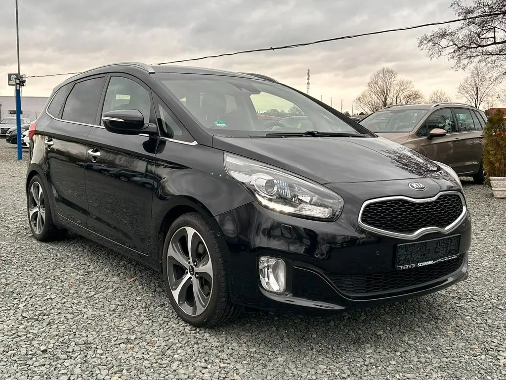 Photo 1 : Kia Carens 2016 Diesel