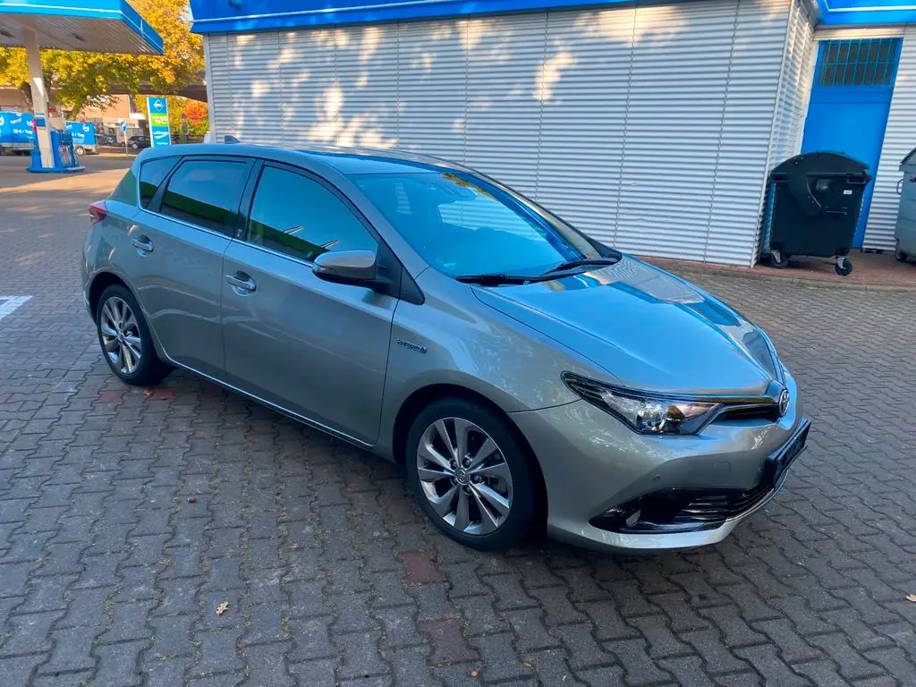 Photo 1 : Toyota Auris 2018 Hybride