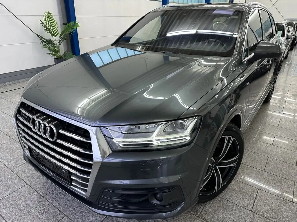 Photo 1 : Audi Q7 2016 Diesel