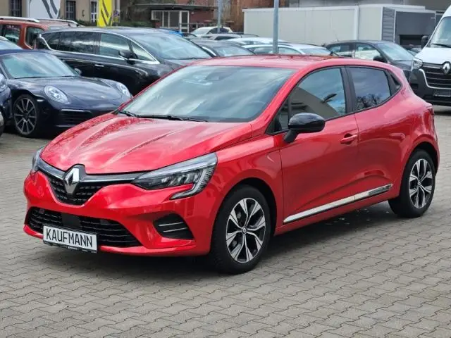 Photo 1 : Renault Clio 2023 Essence