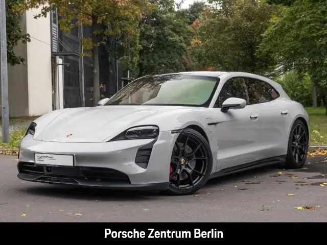 Photo 1 : Porsche Taycan 2023 Non renseigné