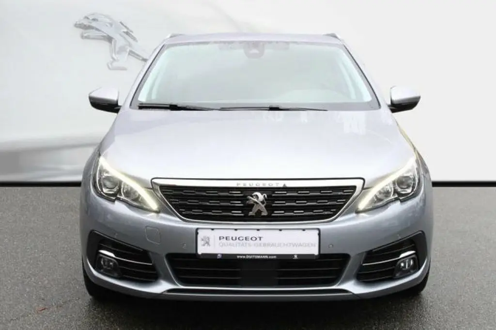 Photo 1 : Peugeot 308 2020 Essence