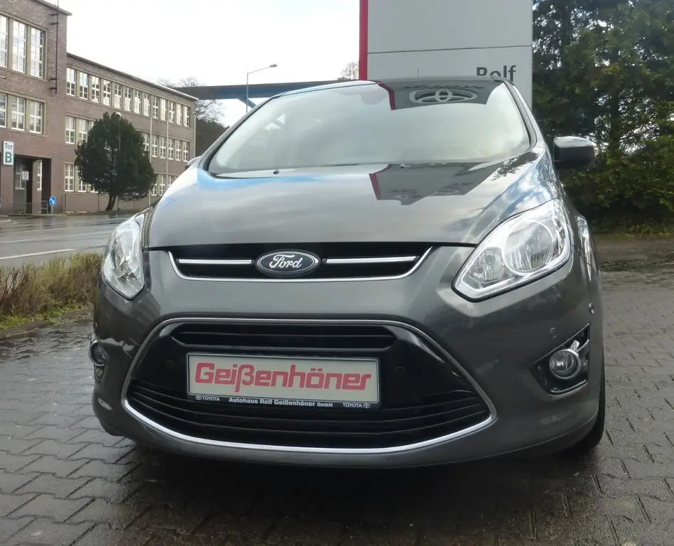 Photo 1 : Ford C-max 2015 Petrol