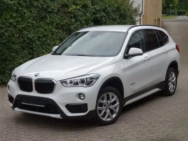 Photo 1 : Bmw X1 2018 Petrol