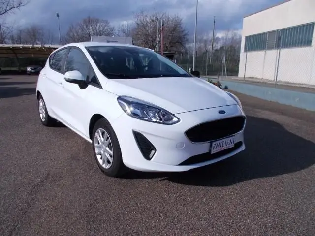 Photo 1 : Ford Fiesta 2018 Petrol