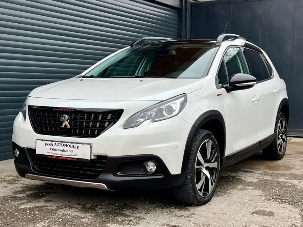 Photo 1 : Peugeot 2008 2017 Petrol