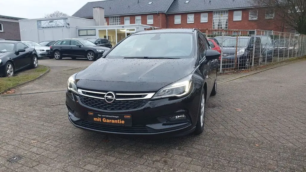 Photo 1 : Opel Astra 2018 Diesel