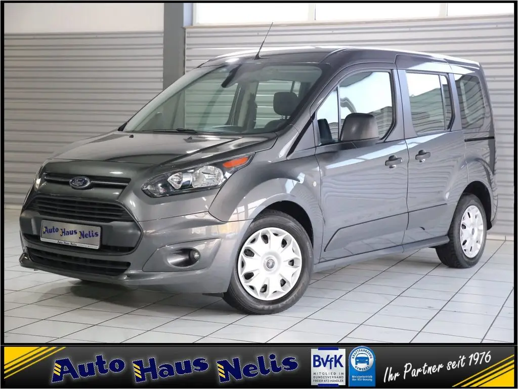 Photo 1 : Ford Tourneo 2017 Essence