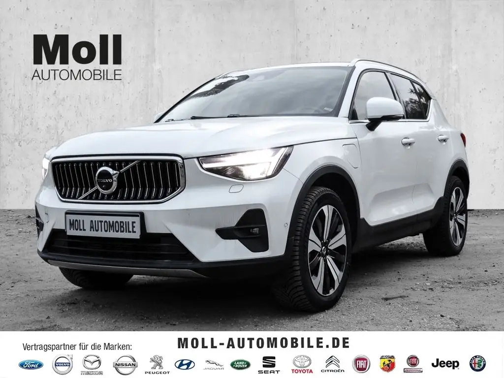 Photo 1 : Volvo Xc40 2023 Hybride