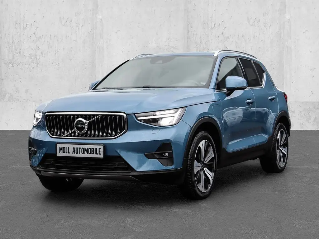 Photo 1 : Volvo Xc40 2023 Hybrid