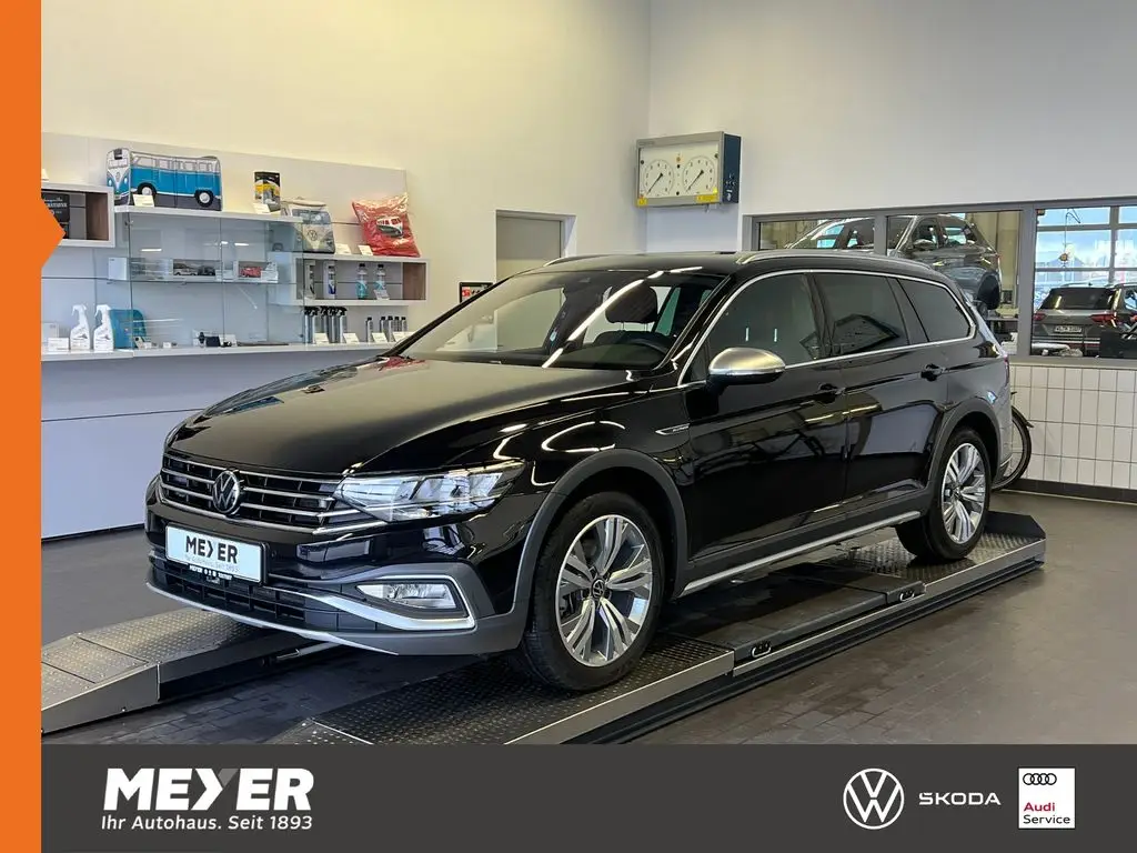 Photo 1 : Volkswagen Passat 2023 Diesel