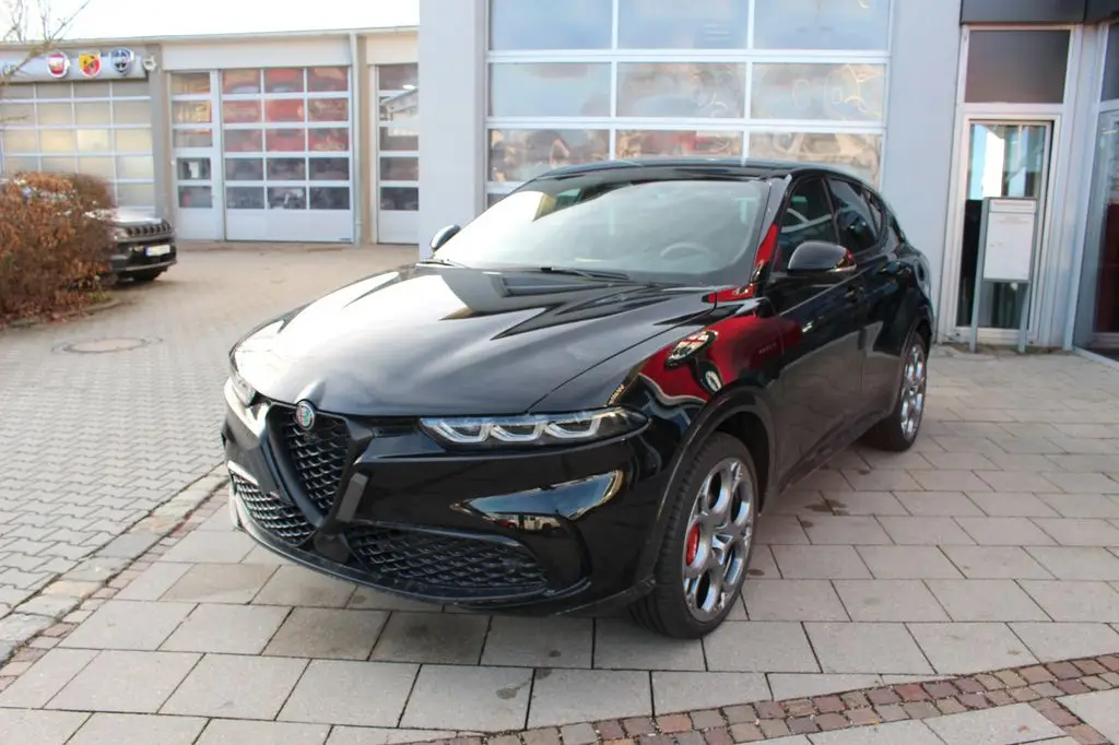 Photo 1 : Alfa Romeo Tonale 2024 Hybrid