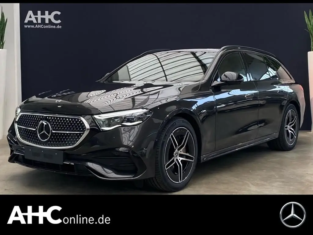 Photo 1 : Mercedes-benz Classe E 2023 Hybrid