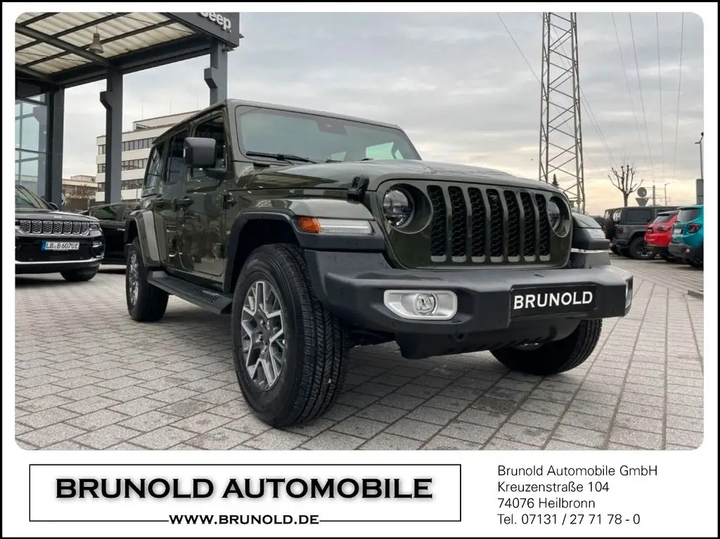 Photo 1 : Jeep Wrangler 2023 Hybrid