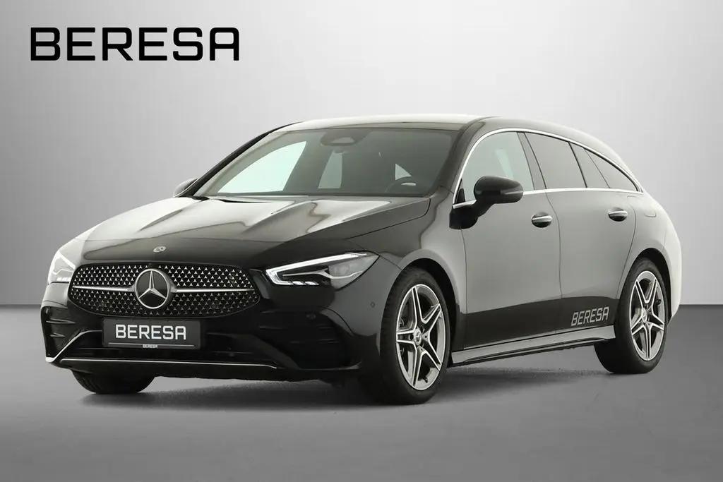 Photo 1 : Mercedes-benz Classe Cla 2023 Essence