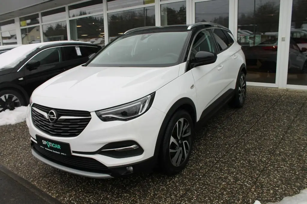 Photo 1 : Opel Grandland 2019 Essence