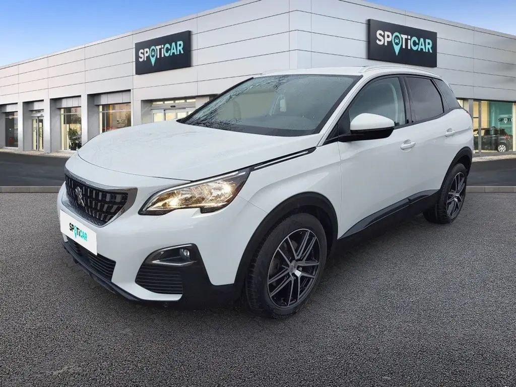 Photo 1 : Peugeot 3008 2019 Petrol