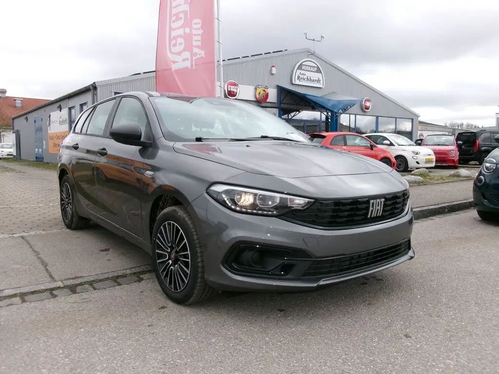 Photo 1 : Fiat Tipo 2024 Essence