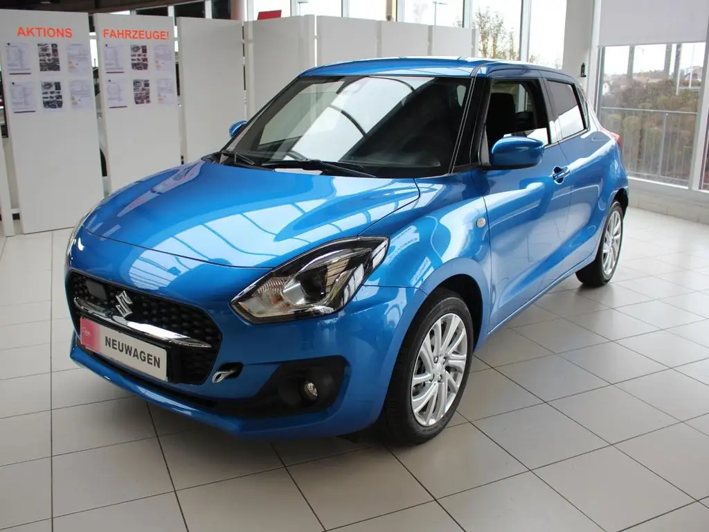 Photo 1 : Suzuki Swift 2023 Petrol