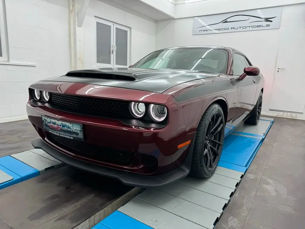 Photo 1 : Dodge Challenger 2018 Petrol