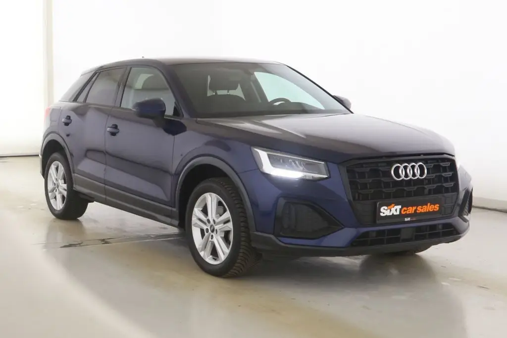 Photo 1 : Audi Q2 2022 Essence