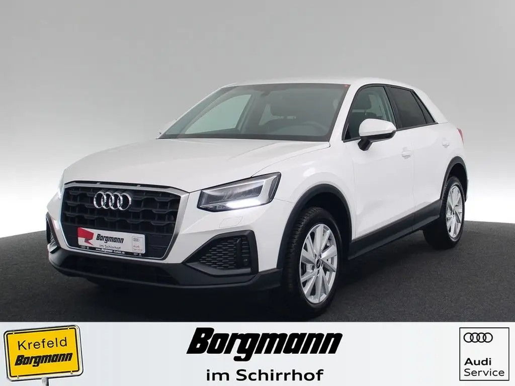 Photo 1 : Audi Q2 2023 Essence