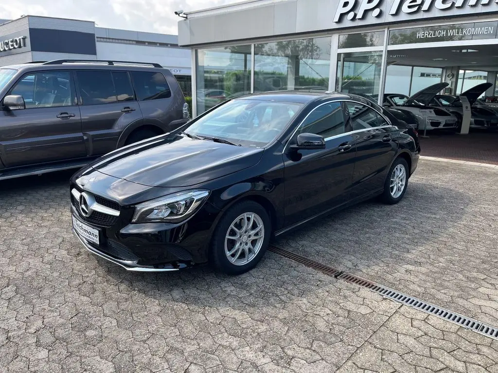 Photo 1 : Mercedes-benz Classe Cla 2016 Petrol