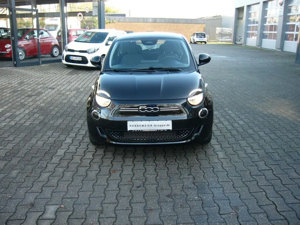 Photo 1 : Fiat 500 2022 Non renseigné