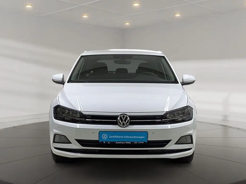 Photo 1 : Volkswagen Polo 2019 Petrol