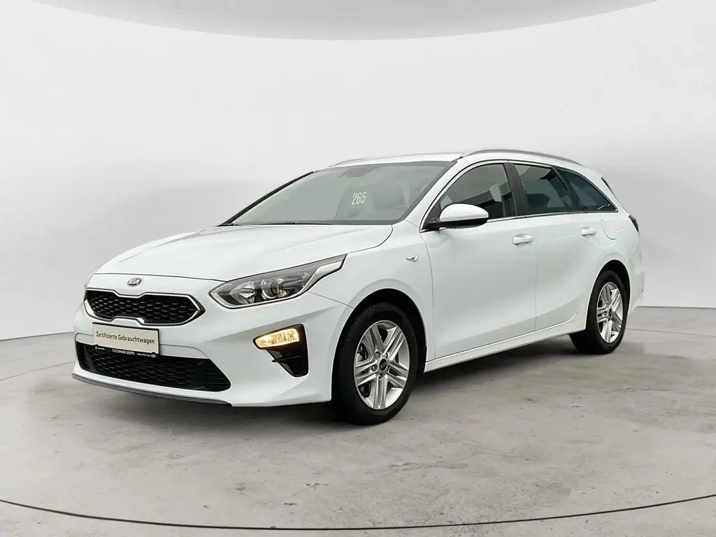 Photo 1 : Kia Ceed 2021 Essence