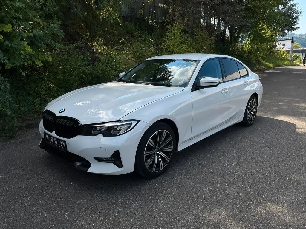 Photo 1 : Bmw Serie 3 2019 Diesel