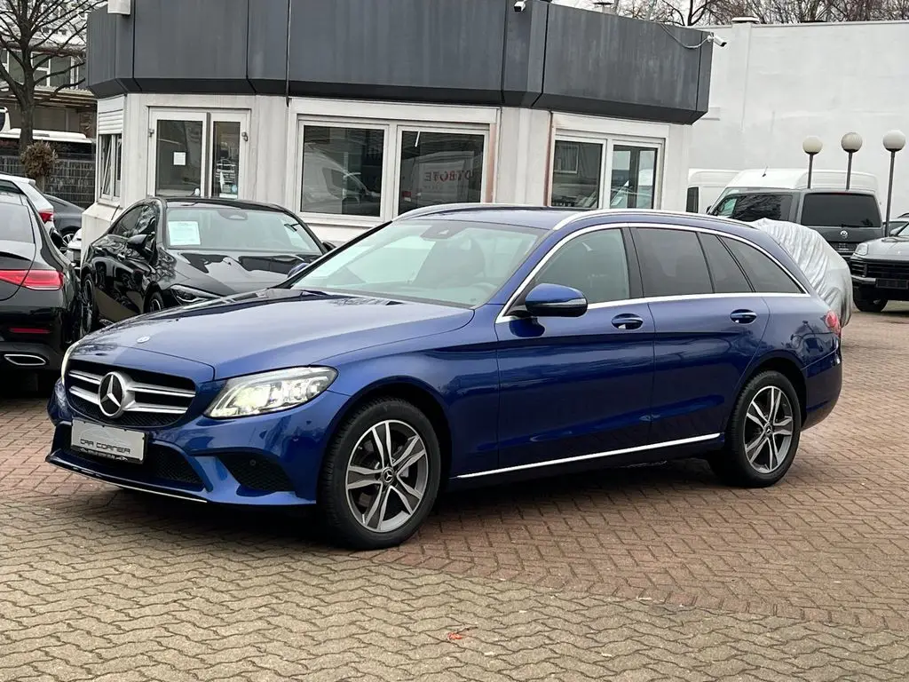 Photo 1 : Mercedes-benz Classe C 2020 Petrol