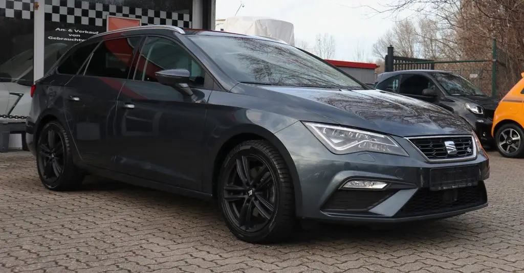 Photo 1 : Seat Leon 2019 Petrol