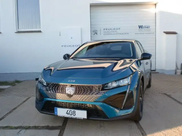 Photo 1 : Peugeot 408 2023 Essence