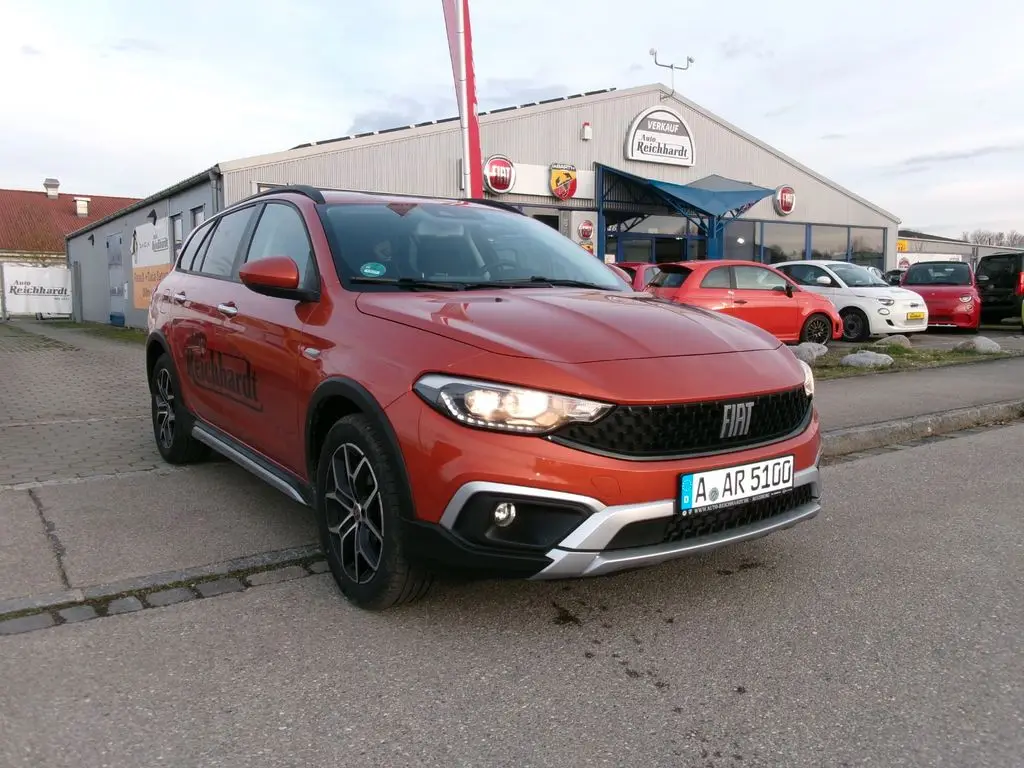 Photo 1 : Fiat Tipo 2024 Essence