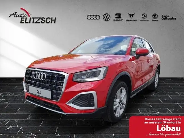 Photo 1 : Audi Q2 2024 Petrol