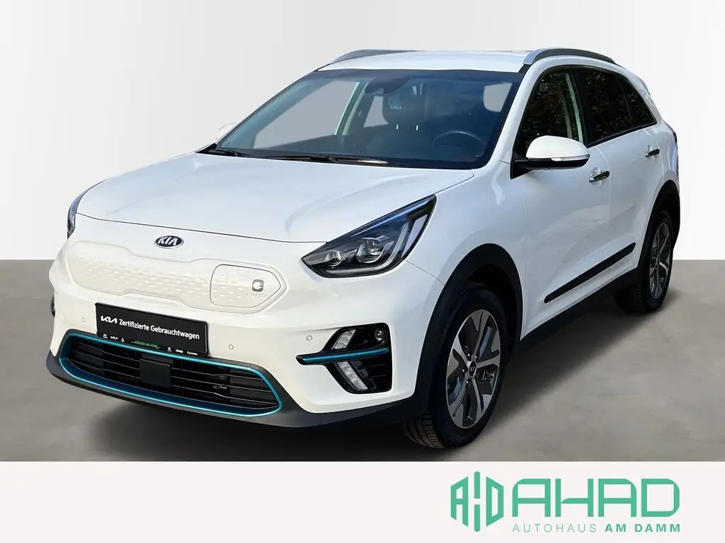 Photo 1 : Kia Niro 2021 Non renseigné