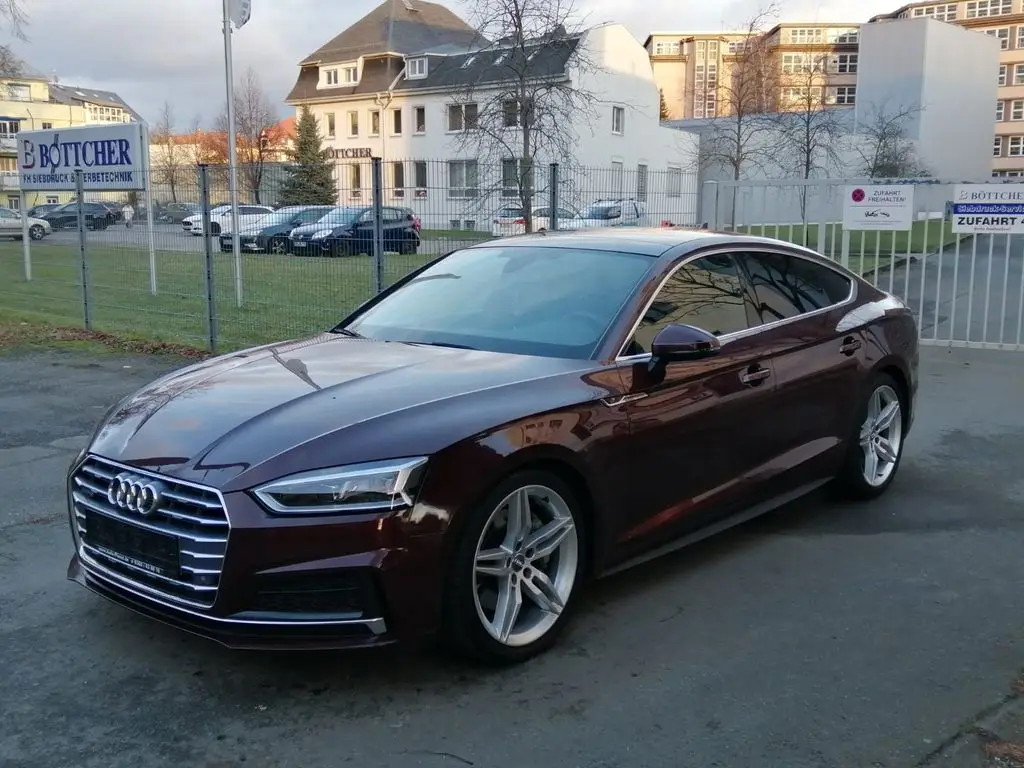 Photo 1 : Audi A5 2017 Petrol