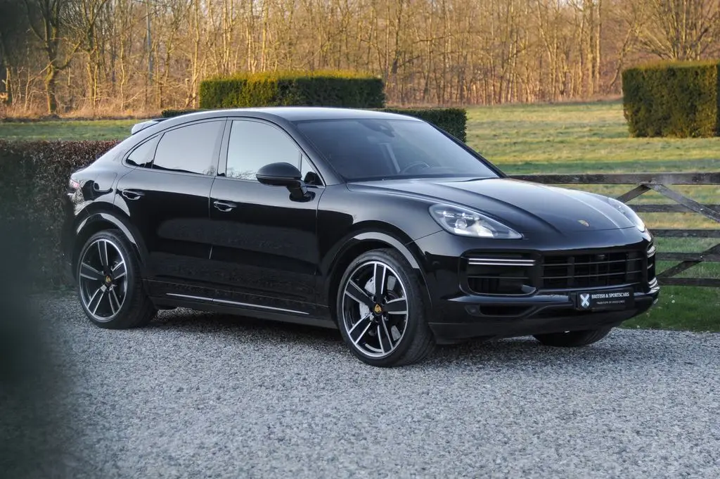 Photo 1 : Porsche Cayenne 2019 Petrol