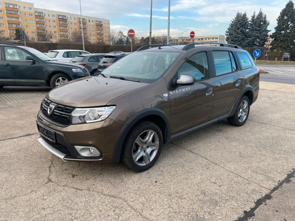 Photo 1 : Dacia Logan 2019 Petrol