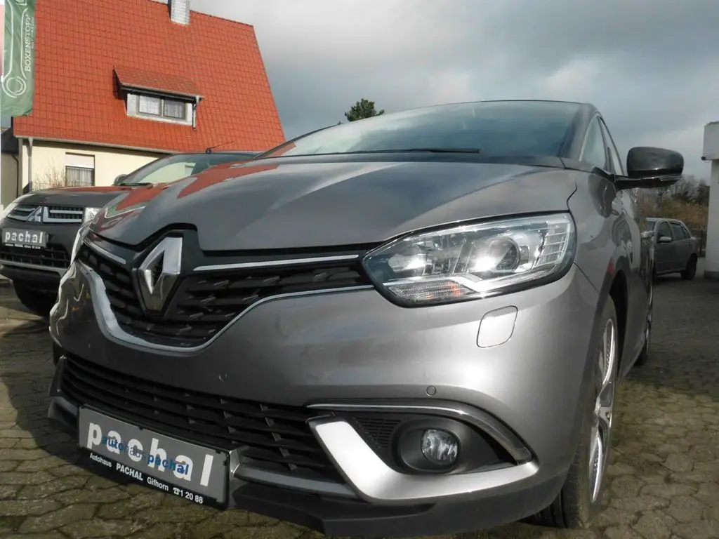 Photo 1 : Renault Scenic 2018 Diesel