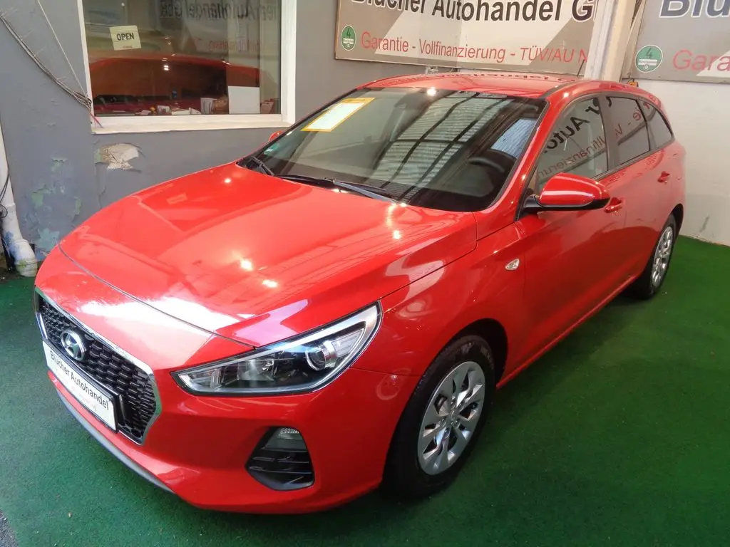 Photo 1 : Hyundai I30 2018 Petrol