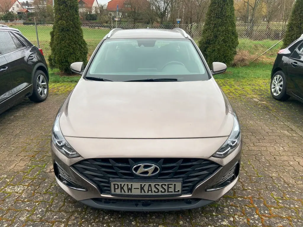 Photo 1 : Hyundai I30 2021 Petrol